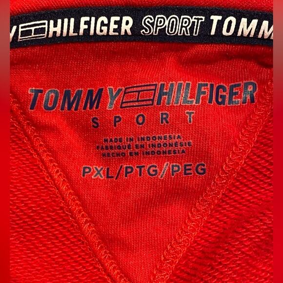 Tommy Hilfiger Red sweatshirt with Drawstring Neck and Thumbholes Petite XL - Picture 3 of 5